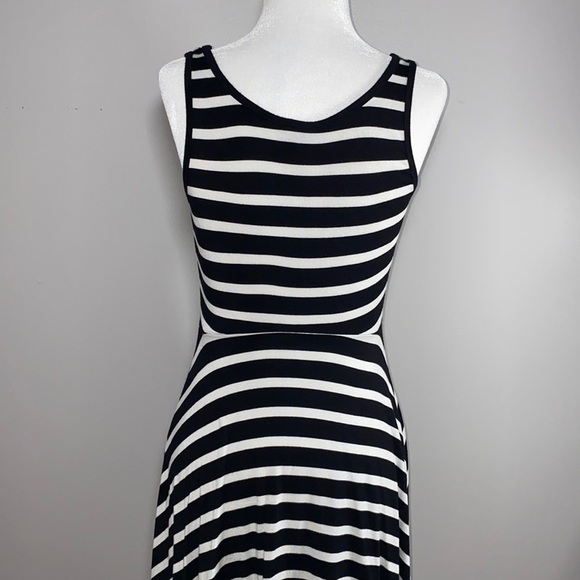 Old Navy Tank Dress Fit and Flare Striped Black and White - Picture 7 of 10